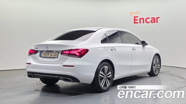 Mercedes-Benz A-Class из Кореи Encar