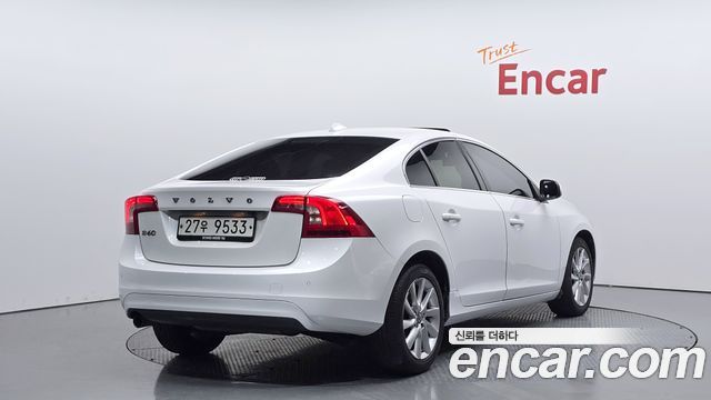 Volvo S60 из Кореи Encar