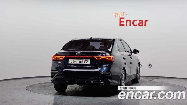 Kia K3 из Кореи Encar