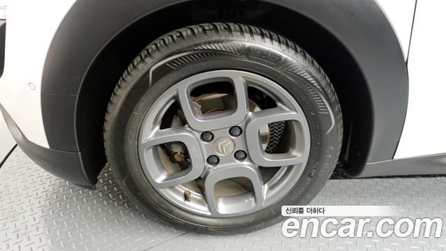 Citroen-DS C4 CACTUS из Кореи Encar