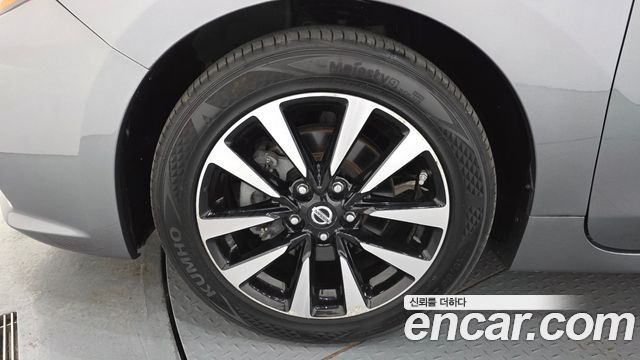 Nissan Altima из Кореи Encar