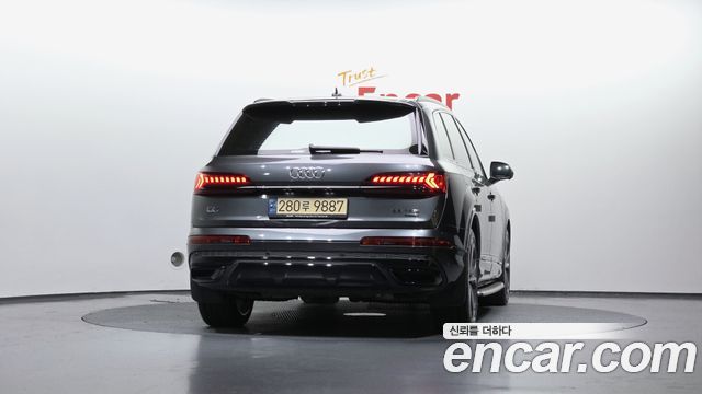 Audi Q7 из Кореи Encar