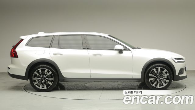 Volvo V60 из Кореи Encar