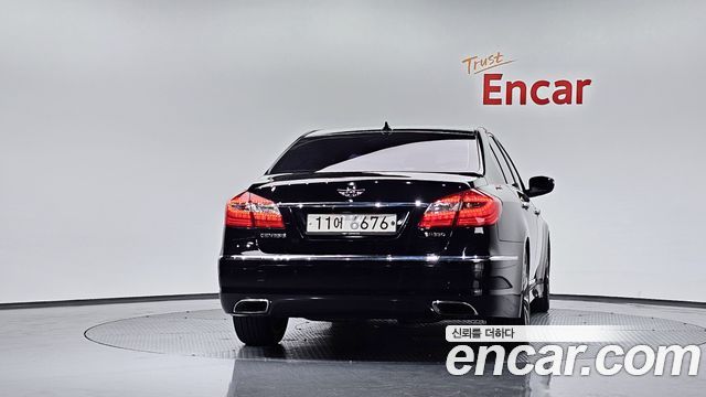 Hyundai Genesis из Кореи Encar