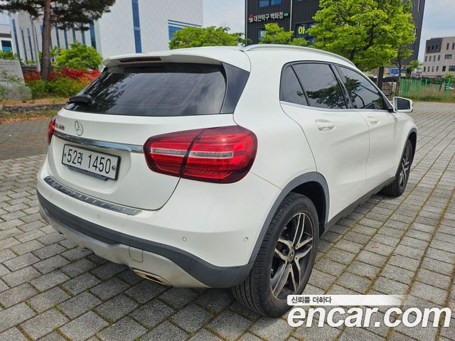 Mercedes-Benz GLA-Class GLA220 — пробег 185 640 км — фото 5 из 5