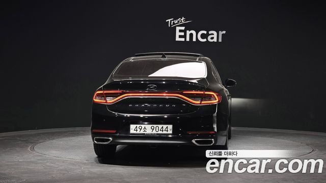 Hyundai Grandeur из Кореи Encar