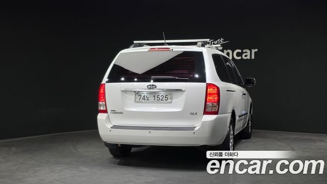 Kia Carnival Grand Carnival GLX Premium — пробег 139 259 км — фото 4 из 5