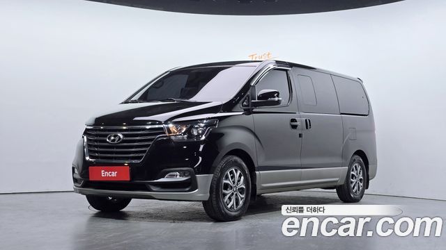Hyundai Starex Urban 9-Seater Premium Spicial — пробег 77 791 км — фото 1 из 5