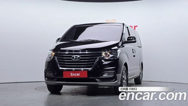 Hyundai Starex Urban 9-Seater Premium Spicial — пробег 77 791 км — фото 3 из 5