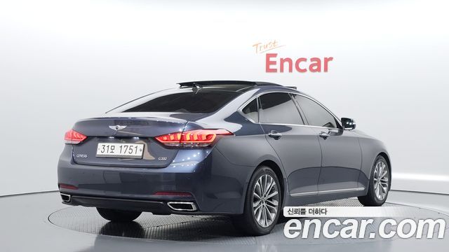 Hyundai Genesis из Кореи Encar