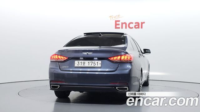 Hyundai Genesis из Кореи Encar