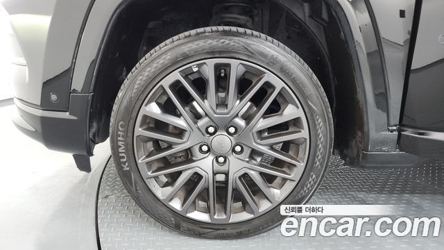 Jeep Compass из Кореи Encar