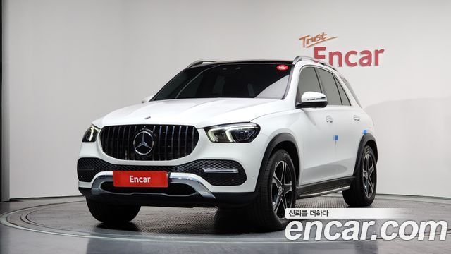 Mercedes-Benz GLE-Class GLE350e 4MATIC — пробег 83 149 км — фото 1 из 5
