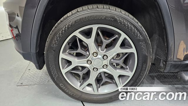 Jeep Cherokee из Кореи Encar