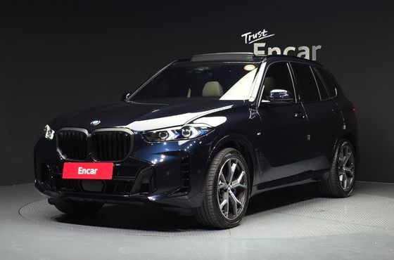 BMW X5 xDrive 40i M Sport — пробег 6 192 км — фото 1 из 5