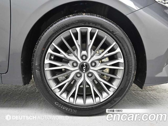 Kia K3 из Кореи Encar