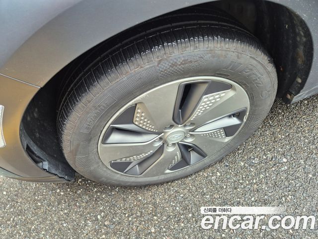 Hyundai Kona из Кореи Encar