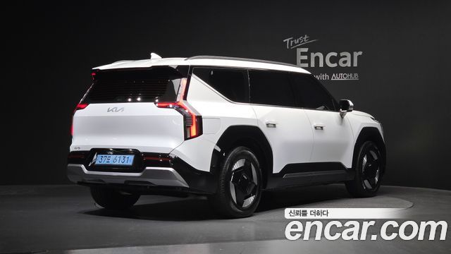 Kia EV9 из Кореи Encar