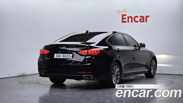 Hyundai Genesis из Кореи Encar