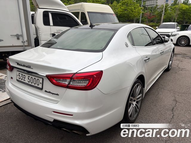 Maserati Quattroporte из Кореи Encar