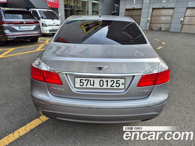 Hyundai Genesis из Кореи Encar