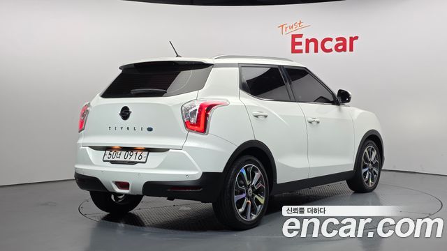 Ssangyong TIBOLI из Кореи Encar