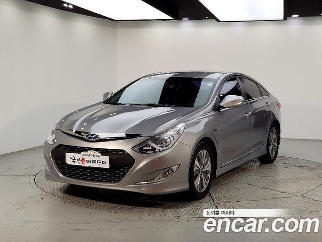Hyundai Sonata 2.0 Modern — пробег 208 405 км — фото 1 из 5