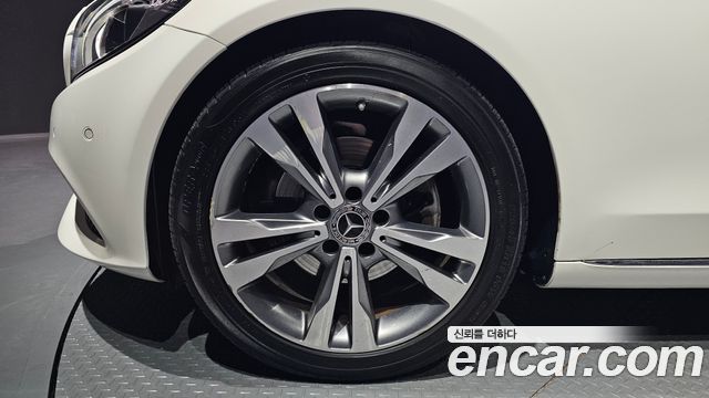Mercedes-Benz C-Class из Кореи Encar