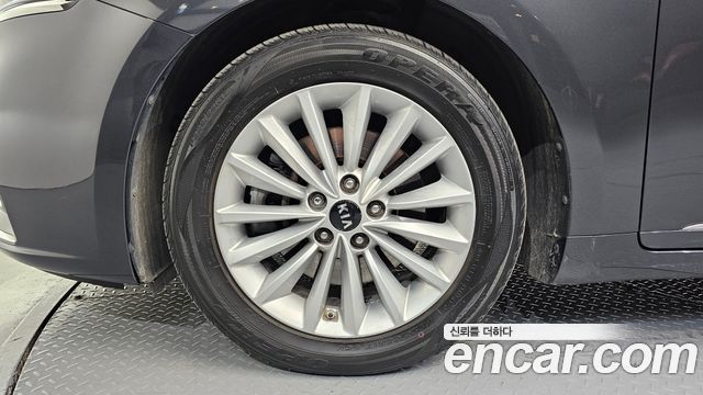 Kia K7 из Кореи Encar