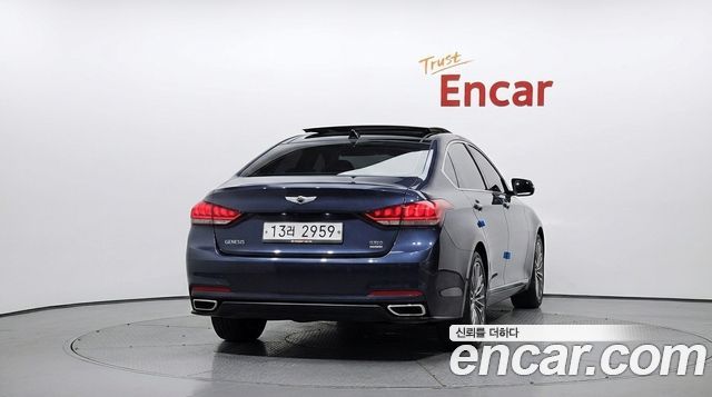 Hyundai Genesis из Кореи Encar