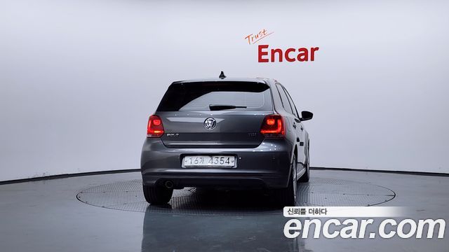 Volkswagen Polo из Кореи Encar