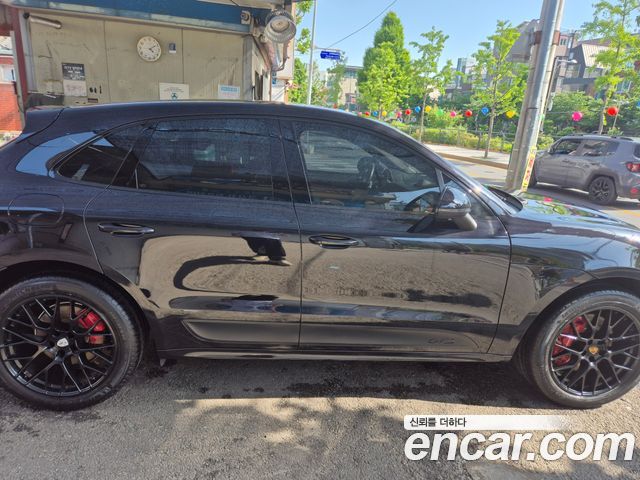 Porsche Macan из Кореи Encar