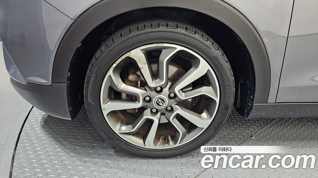 Ssangyong TIBOLI из Кореи Encar