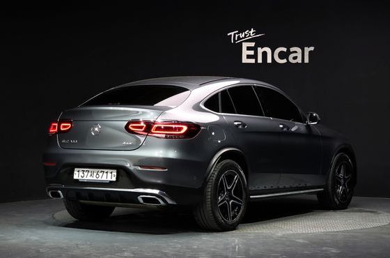 Mercedes-Benz GLC-Class GLC300 4MATIC Premium Coupe — пробег 64 854 км — фото 2 из 5