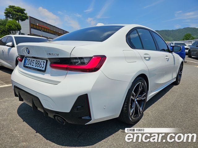 BMW 3-Series из Кореи Encar