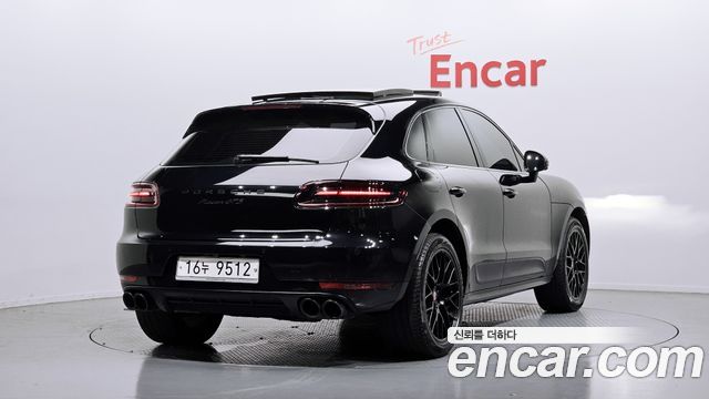 Porsche Macan из Кореи Encar