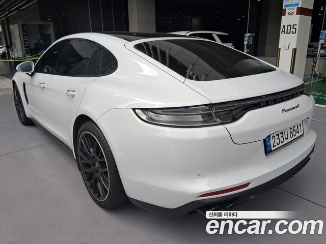 Porsche Panamera 2.9 AWD Platinum Edition — пробег 38 500 км — фото 4 из 5