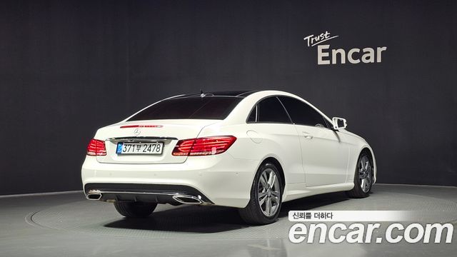Mercedes-Benz E-Class из Кореи Encar