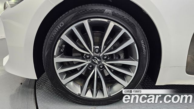 Kia Stinger из Кореи Encar