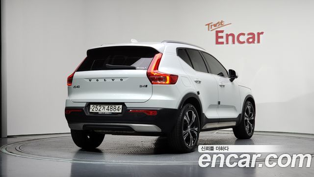 Volvo XC40 из Кореи Encar