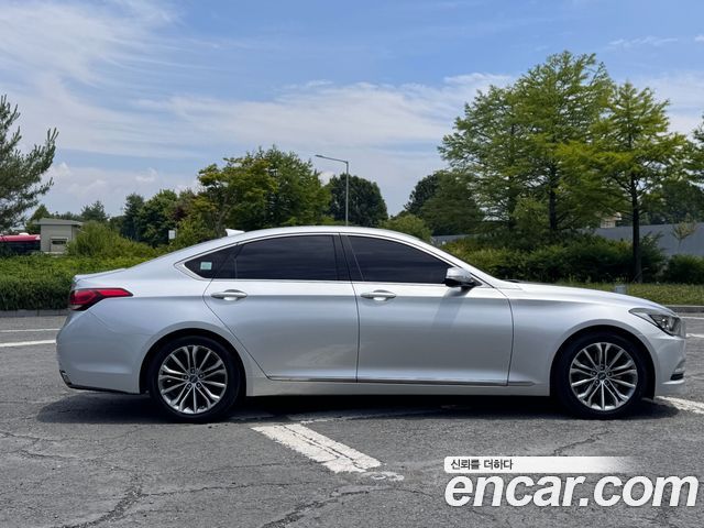 Hyundai Genesis из Кореи Encar