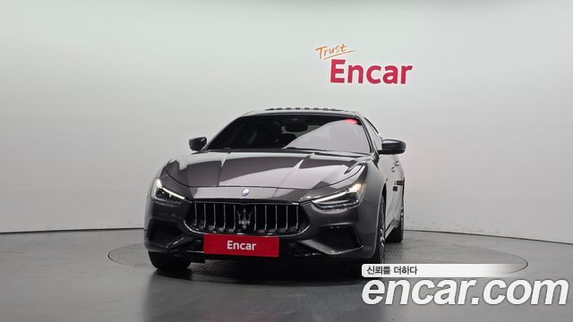 Maserati Ghibli из Кореи Encar