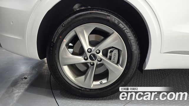 Genesis GV70 из Кореи Encar