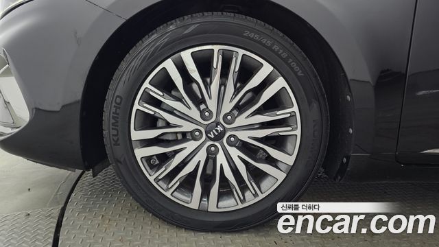 Kia K7 из Кореи Encar