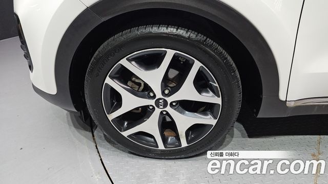 Kia Sportage из Кореи Encar