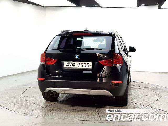 BMW X1 xDrive 20d — пробег 116 700 км — фото 3 из 5