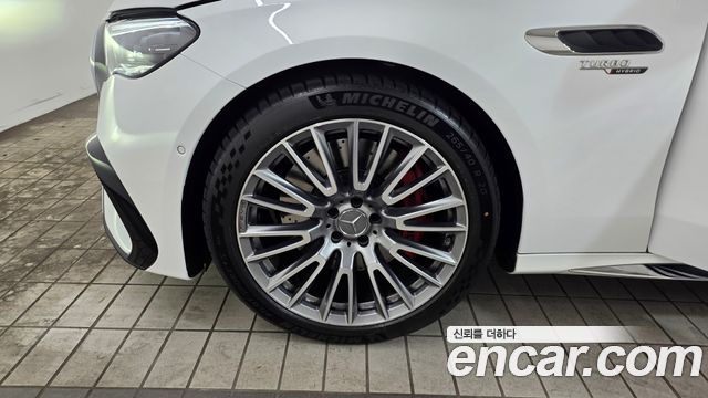Mercedes-Benz E-Class AMG E53e 4MATIC+ — пробег 3 965 км — фото 5 из 5