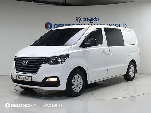 Hyundai Starex Van 5-Seater Smart — пробег 171 281 км — фото 1 из 5