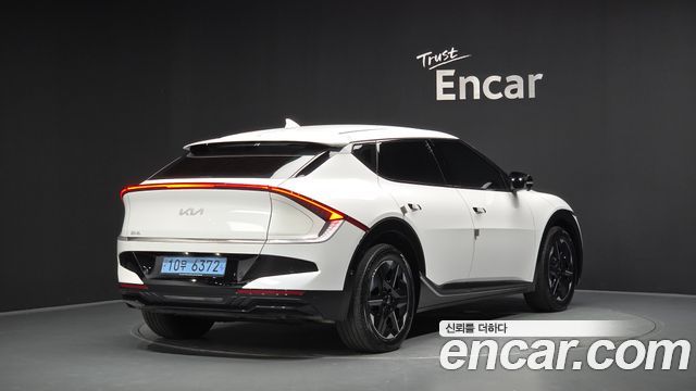 Kia EV6 из Кореи Encar