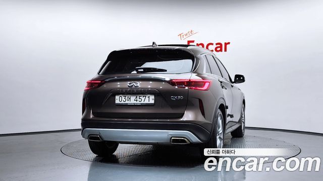 Infiniti QX50 из Кореи Encar